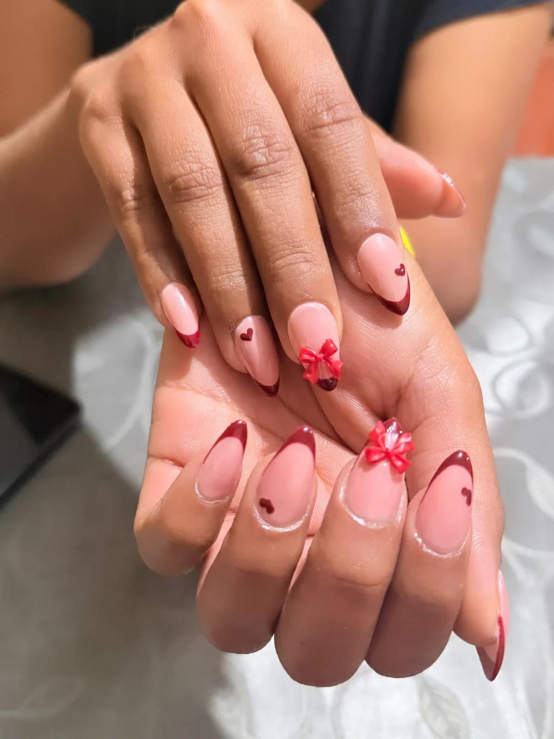 Trabajo de uñas Margarita's Beauty Studio 4